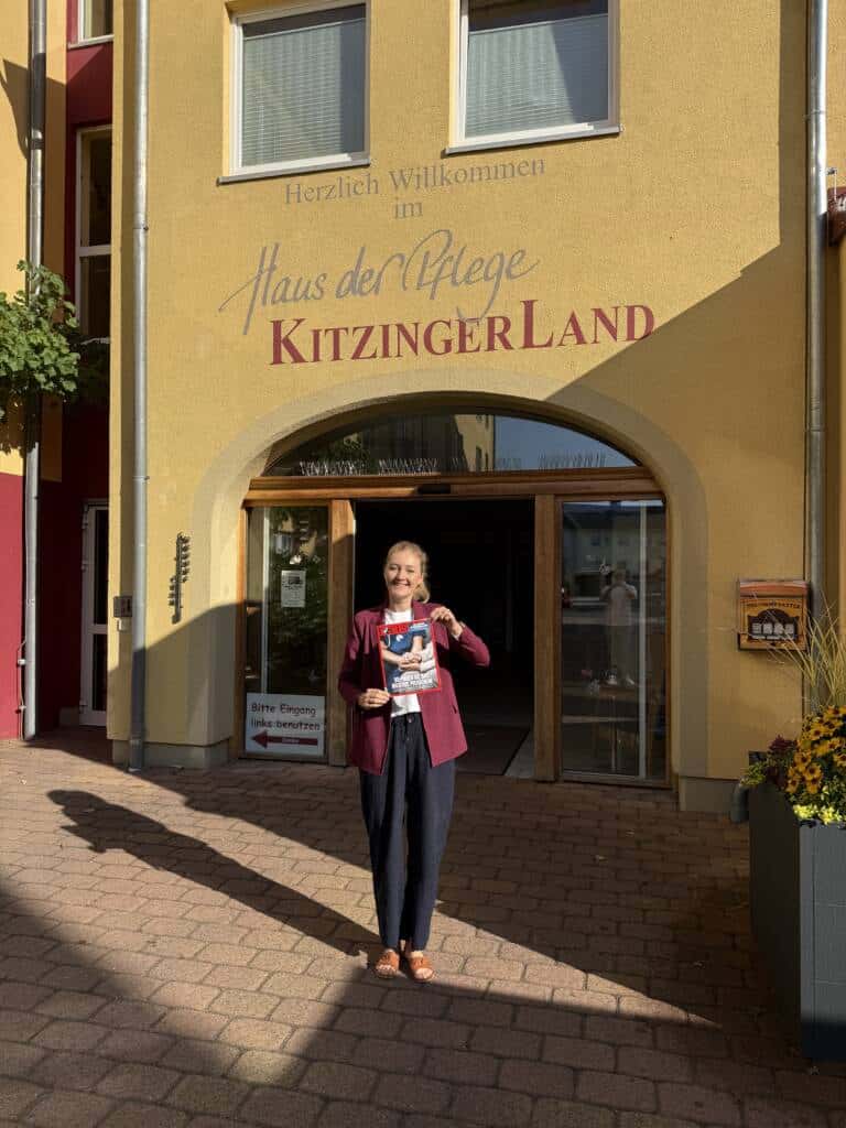 Amelie Zink mit dem aktuellen Focus Magazin | Foto: Luca Witt Amelie Zink mit dem aktuellen Focus Magazin
